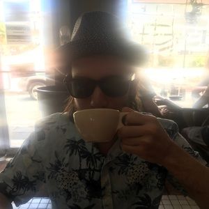 Meet your Posher, Liam